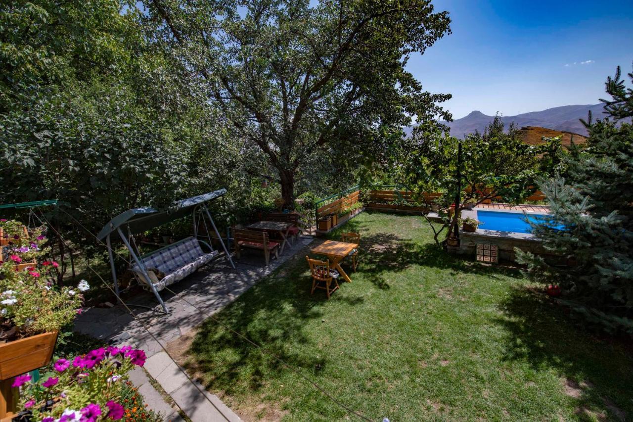 Green Stone Boutique Hotel Yeghegnadzor Exterior photo